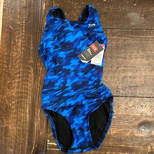 Brand new TYR durafast maxfit blue camo size 26 bathing suit, girls